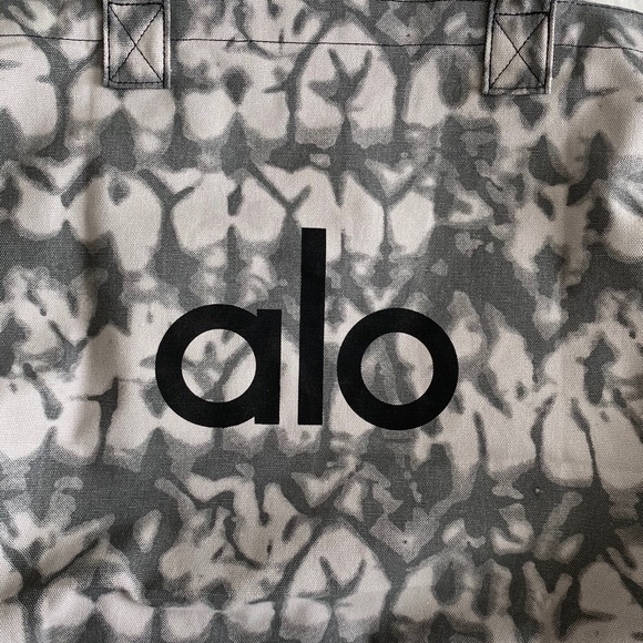 ALO | Shopper Tote - Picture 4 of 6
